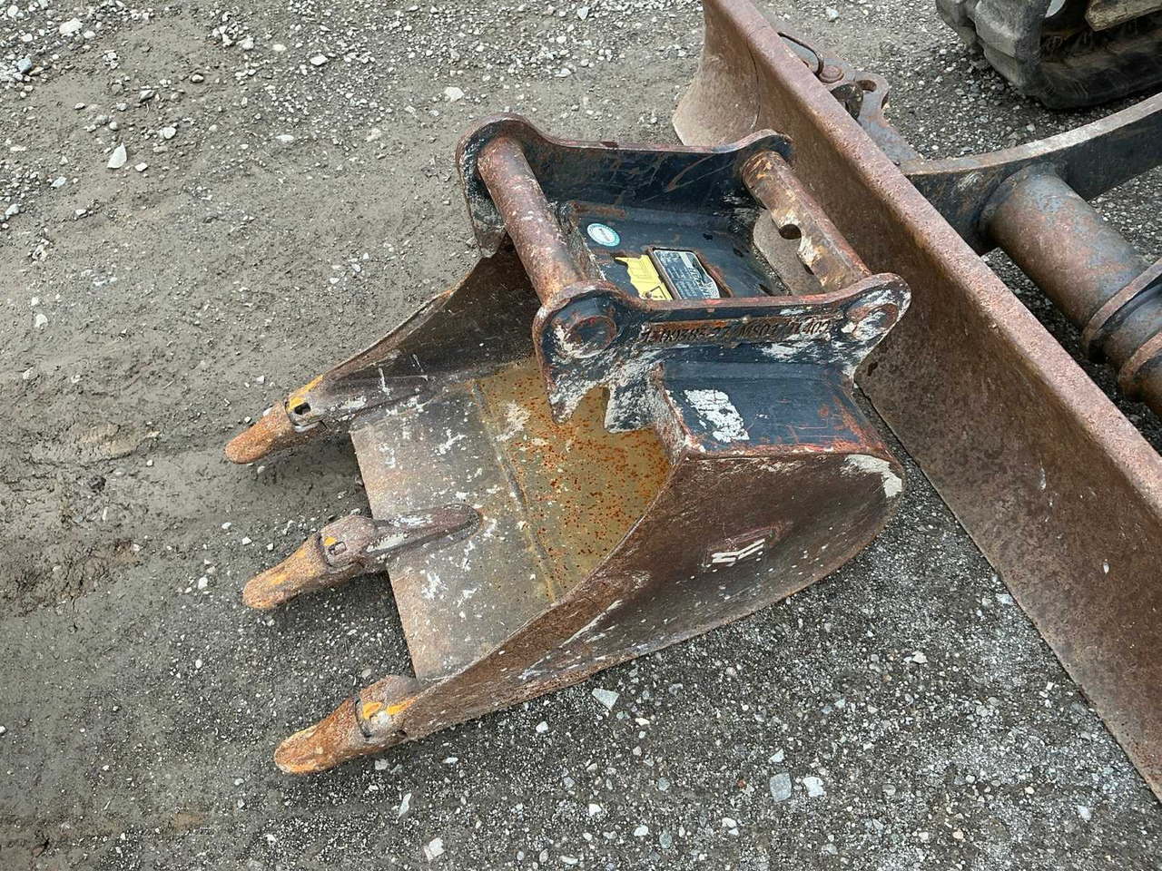 Kāpurķēžu ekskavators Yanmar SV18: foto 15