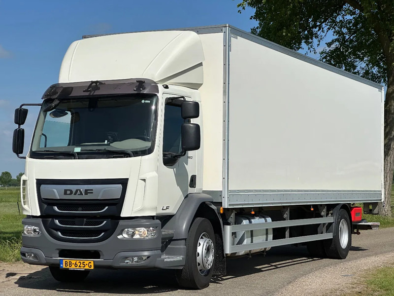 DAF CF 320 LF320.19 EURO6. 830x248x260 - Kravas automašīna ar slēgto virsbūvi: foto 1 DAF CF 320 LF320.19 EURO6. 830x248x260 - Kravas automašīna ar slēgto virsbūvi: foto 1