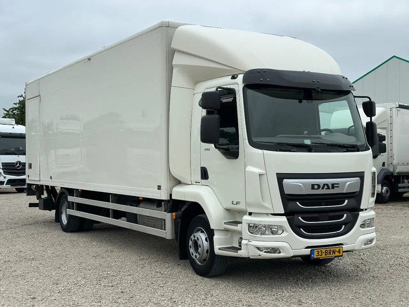 DAF LF 210 LF210.14. EURO6. 2021.288dkm. 810x248x230. 5797kg Laadvermogen. - Kravas automašīna ar slēgto virsbūvi: foto 2 DAF LF 210 LF210.14. EURO6. 2021.288dkm. 810x248x230. 5797kg Laadvermogen. - Kravas automašīna ar slēgto virsbūvi: foto 2