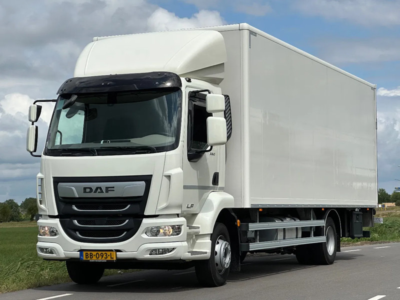 DAF LF 260 LF 260.14 EURO6. 2023. 83447km 720x248x235. 7233kg Laadvermogen!! - Kravas automašīna ar slēgto virsbūvi: foto 1 DAF LF 260 LF 260.14 EURO6. 2023. 83447km 720x248x235. 7233kg Laadvermogen!! - Kravas automašīna ar slēgto virsbūvi: foto 1