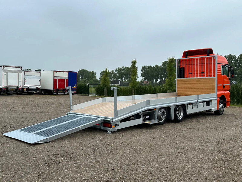 MAN TGX TGX 24.440 - Šasija kravas automašīna: foto 4 MAN TGX TGX 24.440 - Šasija kravas automašīna: foto 4