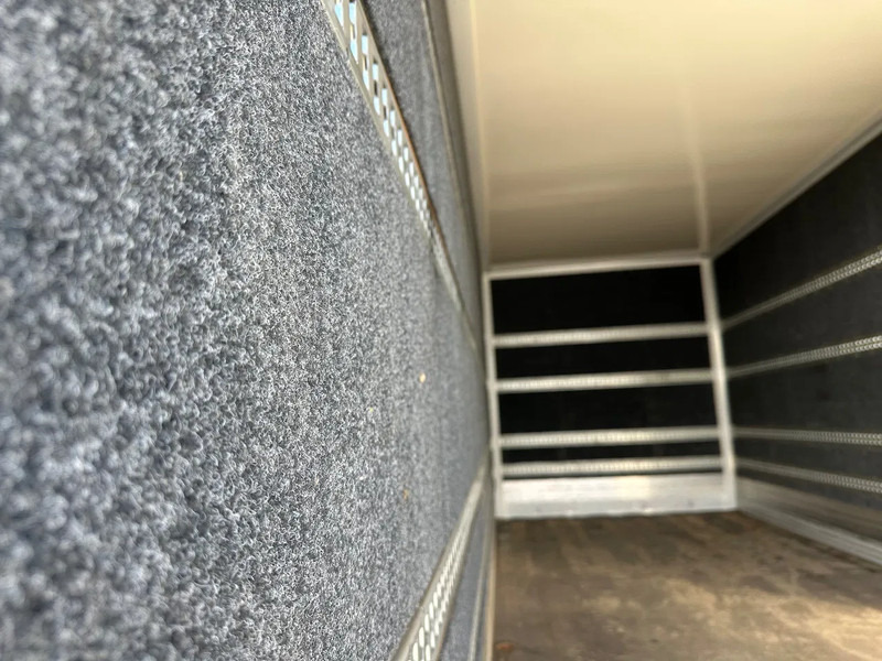 Mercedes-Benz Atego ATEGO1223L EURO6. 725x248x265 3 tons klep. - Kravas automašīna ar slēgto virsbūvi: foto 4 Mercedes-Benz Atego ATEGO1223L EURO6. 725x248x265 3 tons klep. - Kravas automašīna ar slēgto virsbūvi: foto 4