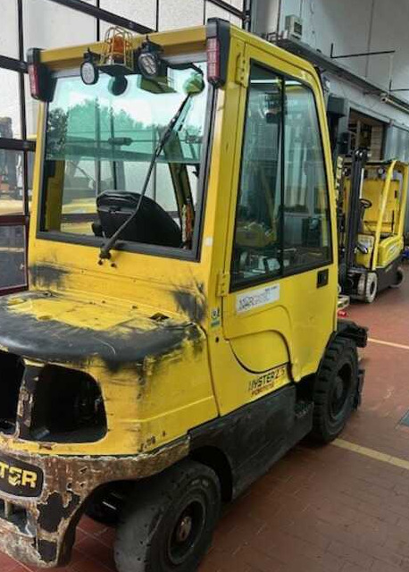 Hyster H2.5FT - Dīzeļiekrāvējs: foto 4 Hyster H2.5FT - Dīzeļiekrāvējs: foto 4