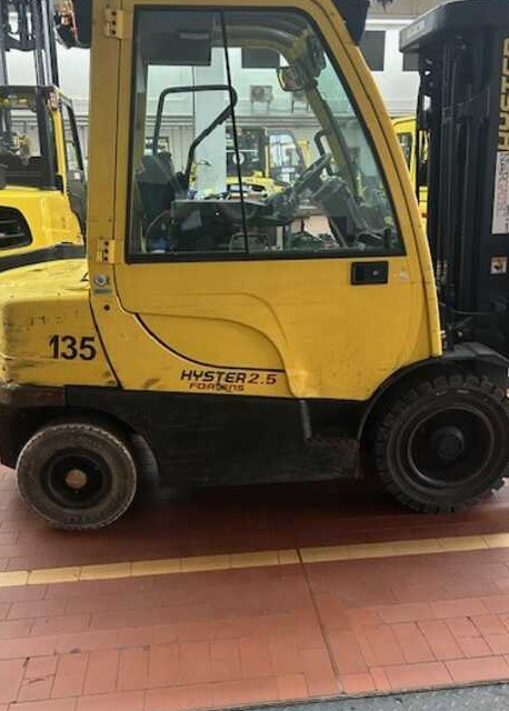 Hyster H2.5FT - Dīzeļiekrāvējs: foto 2 Hyster H2.5FT - Dīzeļiekrāvējs: foto 2