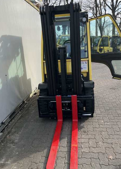 Hyster H2.5FT - Dīzeļiekrāvējs: foto 2 Hyster H2.5FT - Dīzeļiekrāvējs: foto 2