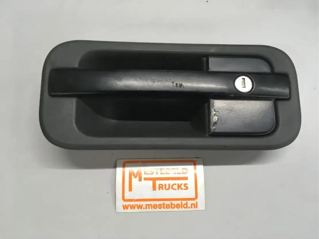 DAF Handgreep rechts - Kabīne un interjers - Kravas automašīna: foto 1 DAF Handgreep rechts - Kabīne un interjers - Kravas automašīna: foto 1