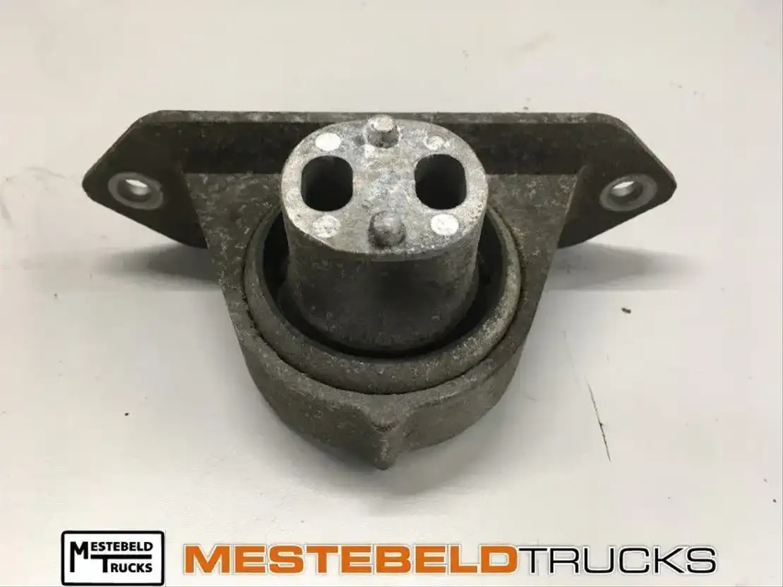 DAF Radiateursteun - Dzesēšanas sistēma - Kravas automašīna: foto 1 DAF Radiateursteun - Dzesēšanas sistēma - Kravas automašīna: foto 1