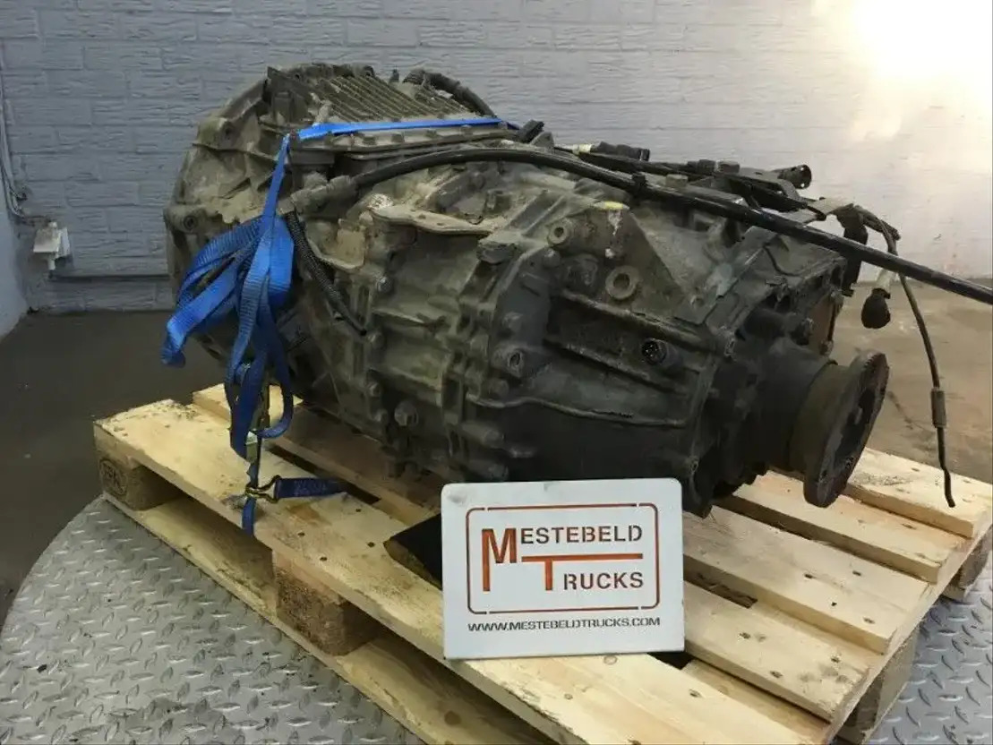 DAF Versnellingsbak 12 AS 2130 T - Pārnesumkārba un rezerves daļas - Kravas automašīna: foto 1 DAF Versnellingsbak 12 AS 2130 T - Pārnesumkārba un rezerves daļas - Kravas automašīna: foto 1