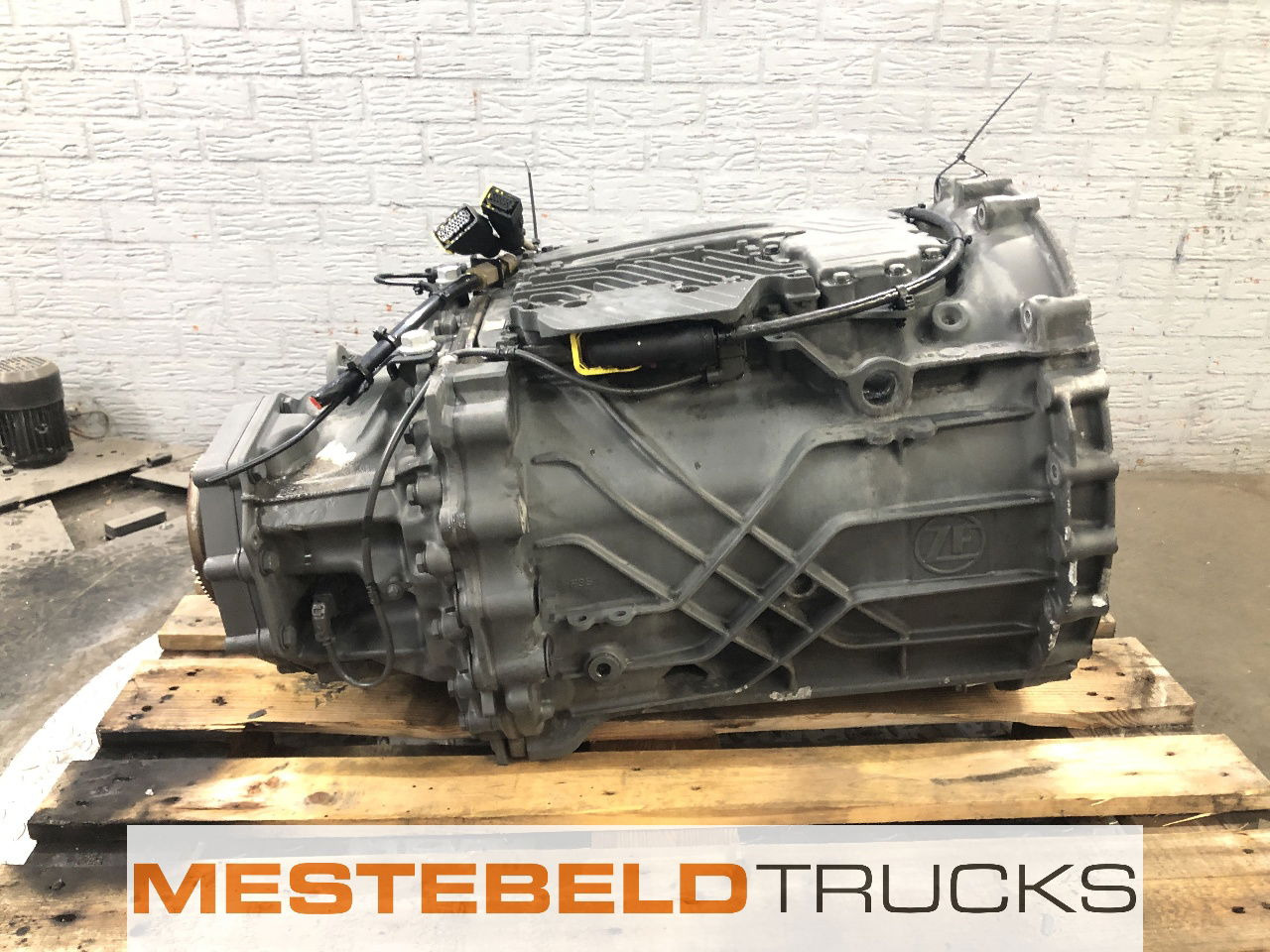 DAF Versnellingsbak 12 TX 2210 TD - Pārnesumkārba un rezerves daļas - Kravas automašīna: foto 1 DAF Versnellingsbak 12 TX 2210 TD - Pārnesumkārba un rezerves daļas - Kravas automašīna: foto 1