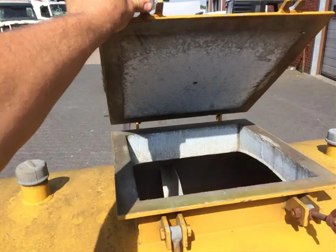 Diversen Watertank 9025 liter - Uzglabāšanas tvertne: foto 2 Diversen Watertank 9025 liter - Uzglabāšanas tvertne: foto 2