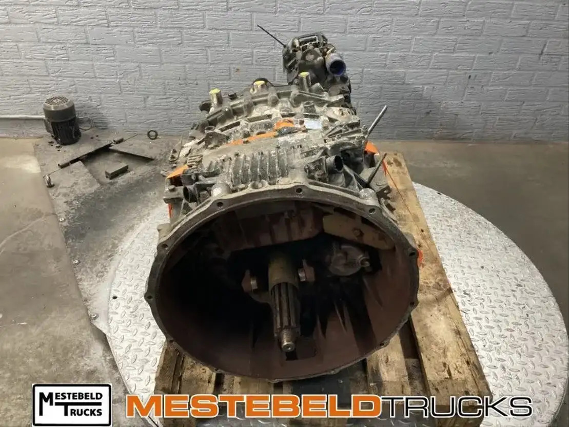 Iveco Versn bak Stralis - Pārnesumkārba un rezerves daļas - Kravas automašīna: foto 3 Iveco Versn bak Stralis - Pārnesumkārba un rezerves daļas - Kravas automašīna: foto 3