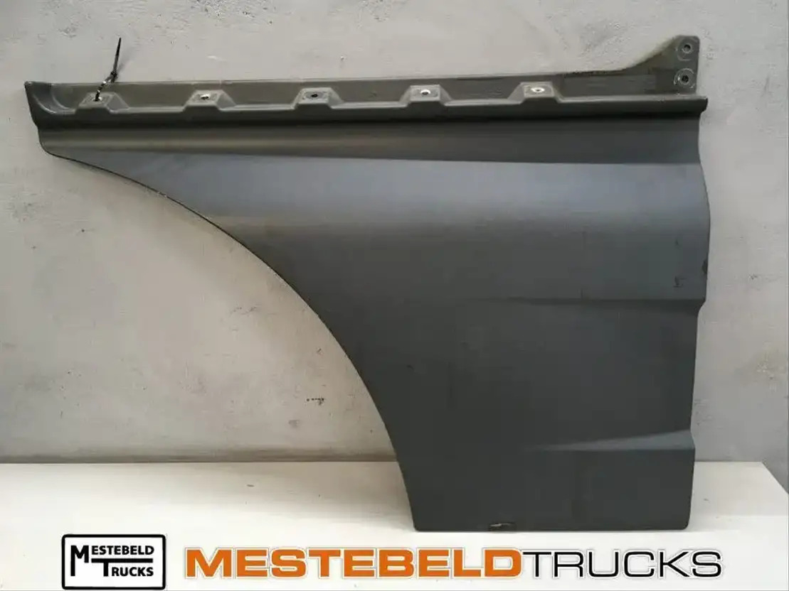 MAN Deurverlenging rechts - Kabīne un interjers - Kravas automašīna: foto 1 MAN Deurverlenging rechts - Kabīne un interjers - Kravas automašīna: foto 1