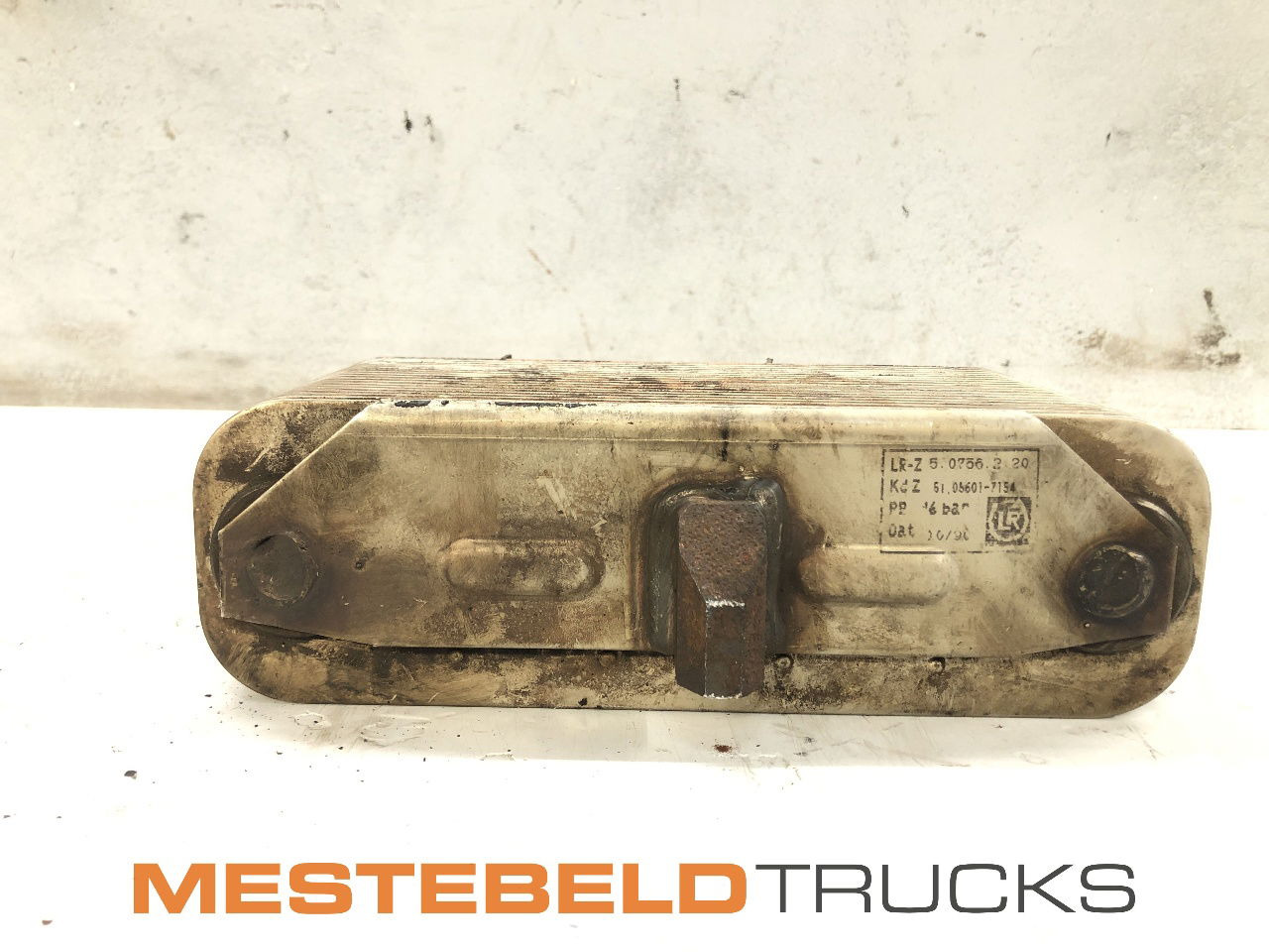 MAN Oliekoeler D2840 LF 04 - Dzinējs - Kravas automašīna: foto 4 MAN Oliekoeler D2840 LF 04 - Dzinējs - Kravas automašīna: foto 4