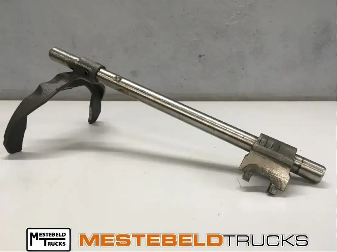 MAN Schakelvork 16S151 - Pārnesumkārba un rezerves daļas - Kravas automašīna: foto 1 MAN Schakelvork 16S151 - Pārnesumkārba un rezerves daļas - Kravas automašīna: foto 1