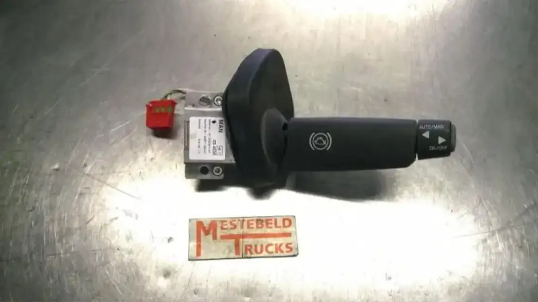 Elektrosistēma - Kravas automašīna MAN Stuurschakelaar motorrem: foto 1