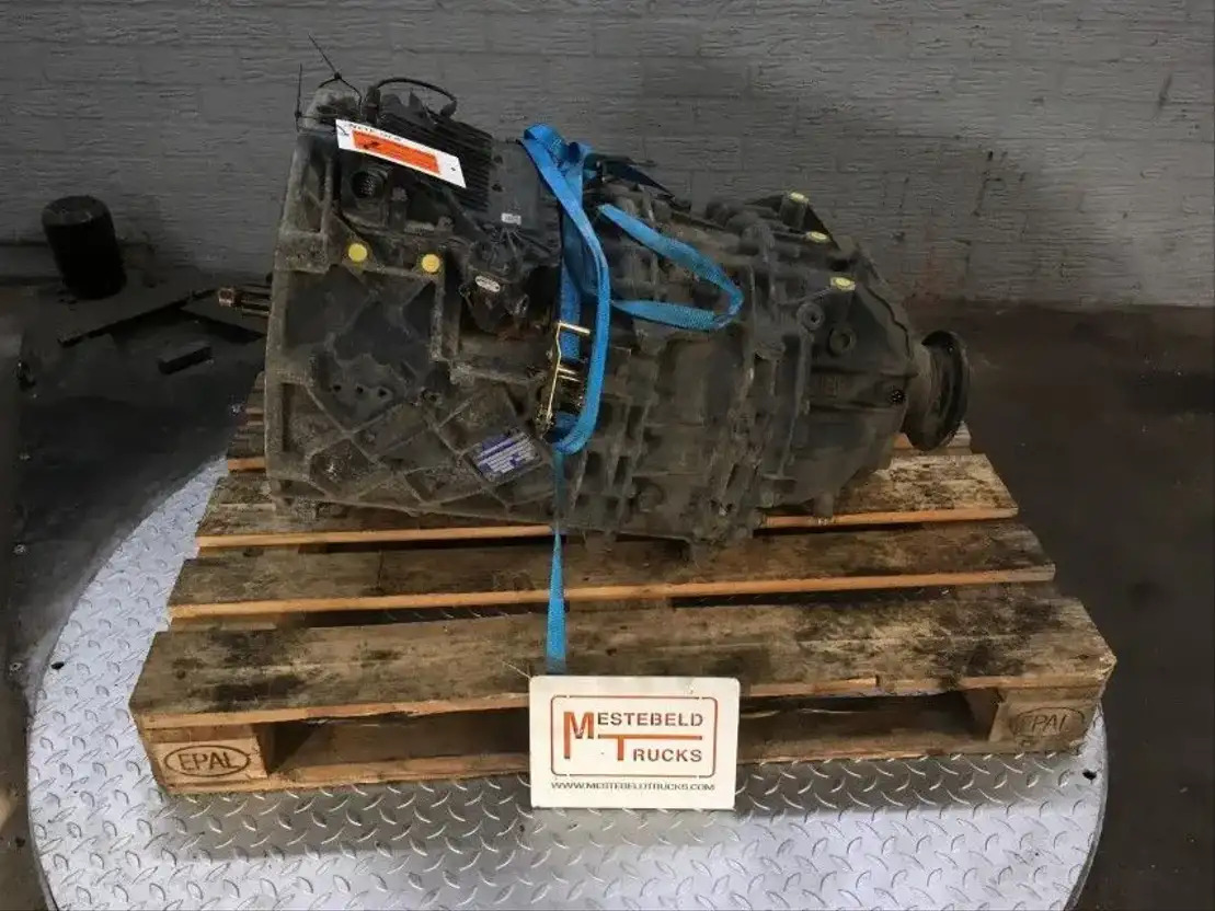 MAN Versnellingsbak 12AS2330TD - Pārnesumkārba un rezerves daļas - Kravas automašīna: foto 1 MAN Versnellingsbak 12AS2330TD - Pārnesumkārba un rezerves daļas - Kravas automašīna: foto 1