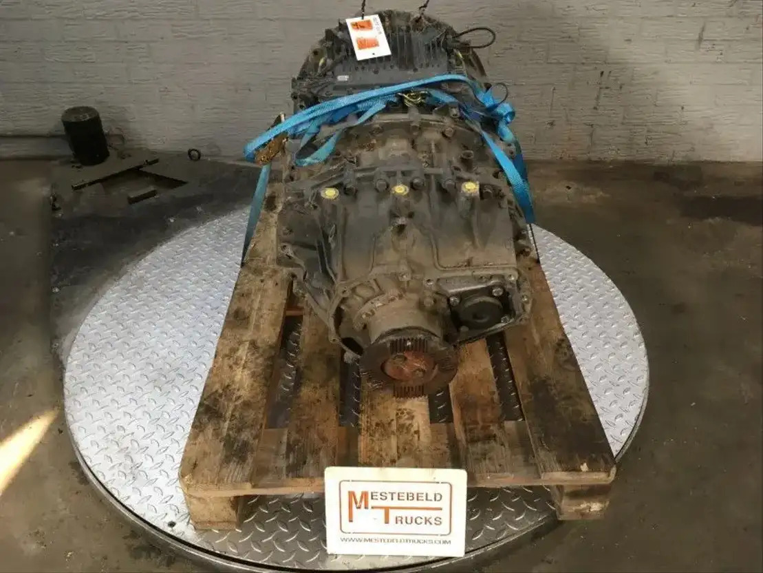MAN Versnellingsbak 12AS2330TD - Pārnesumkārba un rezerves daļas - Kravas automašīna: foto 4 MAN Versnellingsbak 12AS2330TD - Pārnesumkārba un rezerves daļas - Kravas automašīna: foto 4