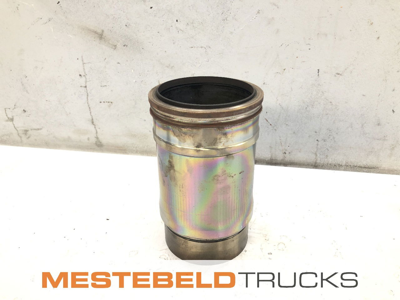 Mercedes-Benz Cilinderbus OM 471 LA - Dzinējs un rezerves daļas - Kravas automašīna: foto 1 Mercedes-Benz Cilinderbus OM 471 LA - Dzinējs un rezerves daļas - Kravas automašīna: foto 1