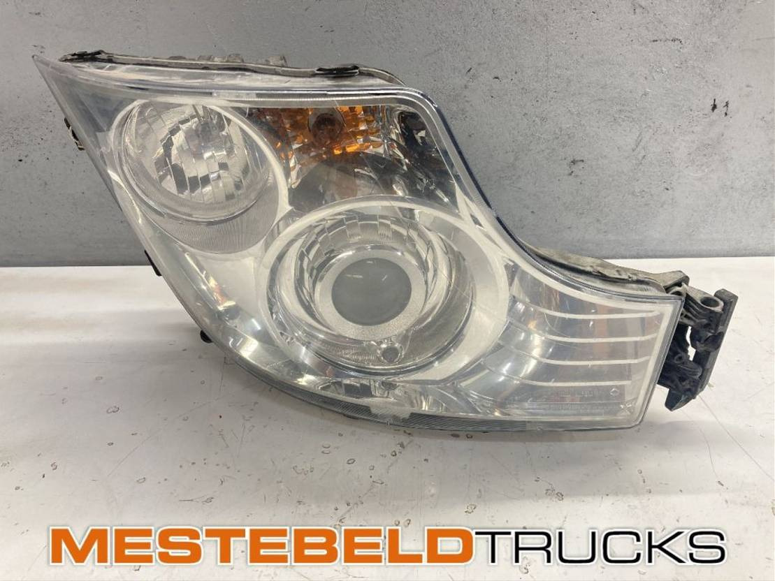Mercedes-Benz Koplamp rechts - Elektrosistēma - Kravas automašīna: foto 1 Mercedes-Benz Koplamp rechts - Elektrosistēma - Kravas automašīna: foto 1