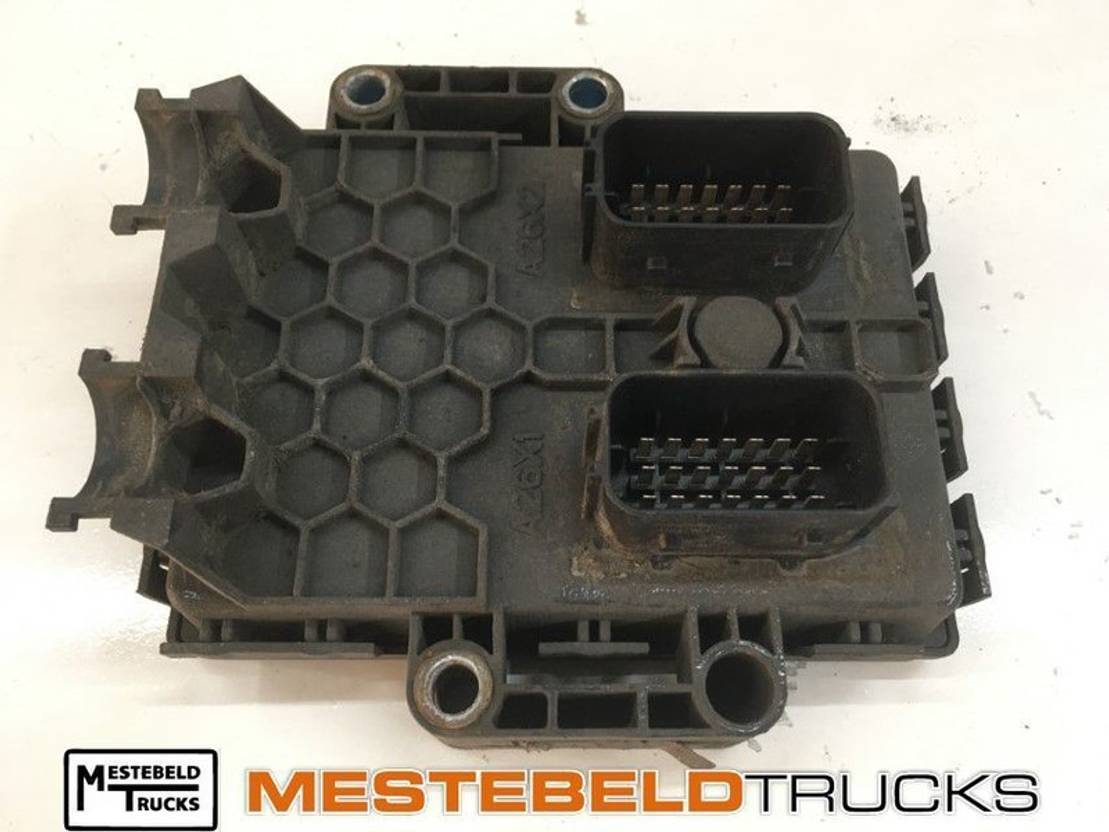 Mercedes-Benz Stuurkast CLC S - Elektrosistēma - Kravas automašīna: foto 1 Mercedes-Benz Stuurkast CLC S - Elektrosistēma - Kravas automašīna: foto 1