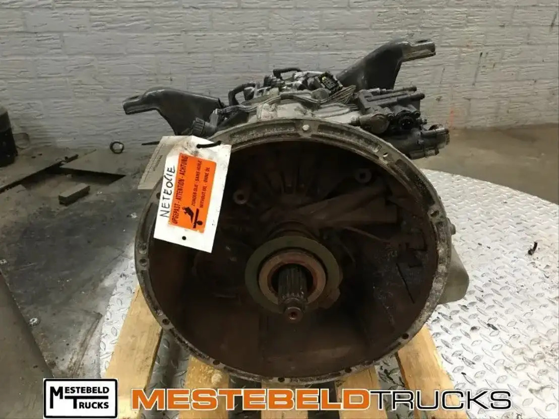 Mercedes-Benz Versnellingsbak G60-6 AGS - Pārnesumkārba un rezerves daļas - Kravas automašīna: foto 1 Mercedes-Benz Versnellingsbak G60-6 AGS - Pārnesumkārba un rezerves daļas - Kravas automašīna: foto 1