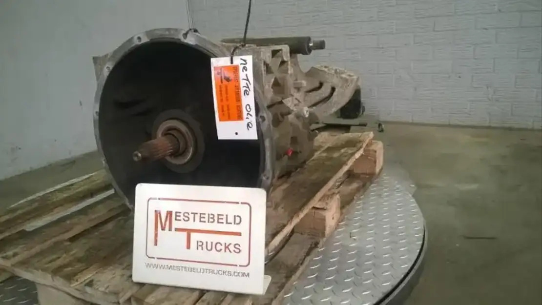 Mercedes-Benz Versnellingsbakbak ZF S5-42 Atego - Pārnesumkārba un rezerves daļas - Kravas automašīna: foto 1 Mercedes-Benz Versnellingsbakbak ZF S5-42 Atego - Pārnesumkārba un rezerves daļas - Kravas automašīna: foto 1