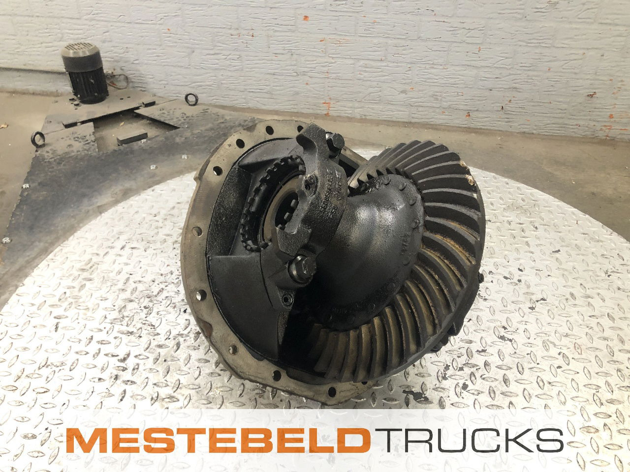 Renault Differentieel P 1370 - Aizmugurējā ass - Kravas automašīna: foto 1 Renault Differentieel P 1370 - Aizmugurējā ass - Kravas automašīna: foto 1