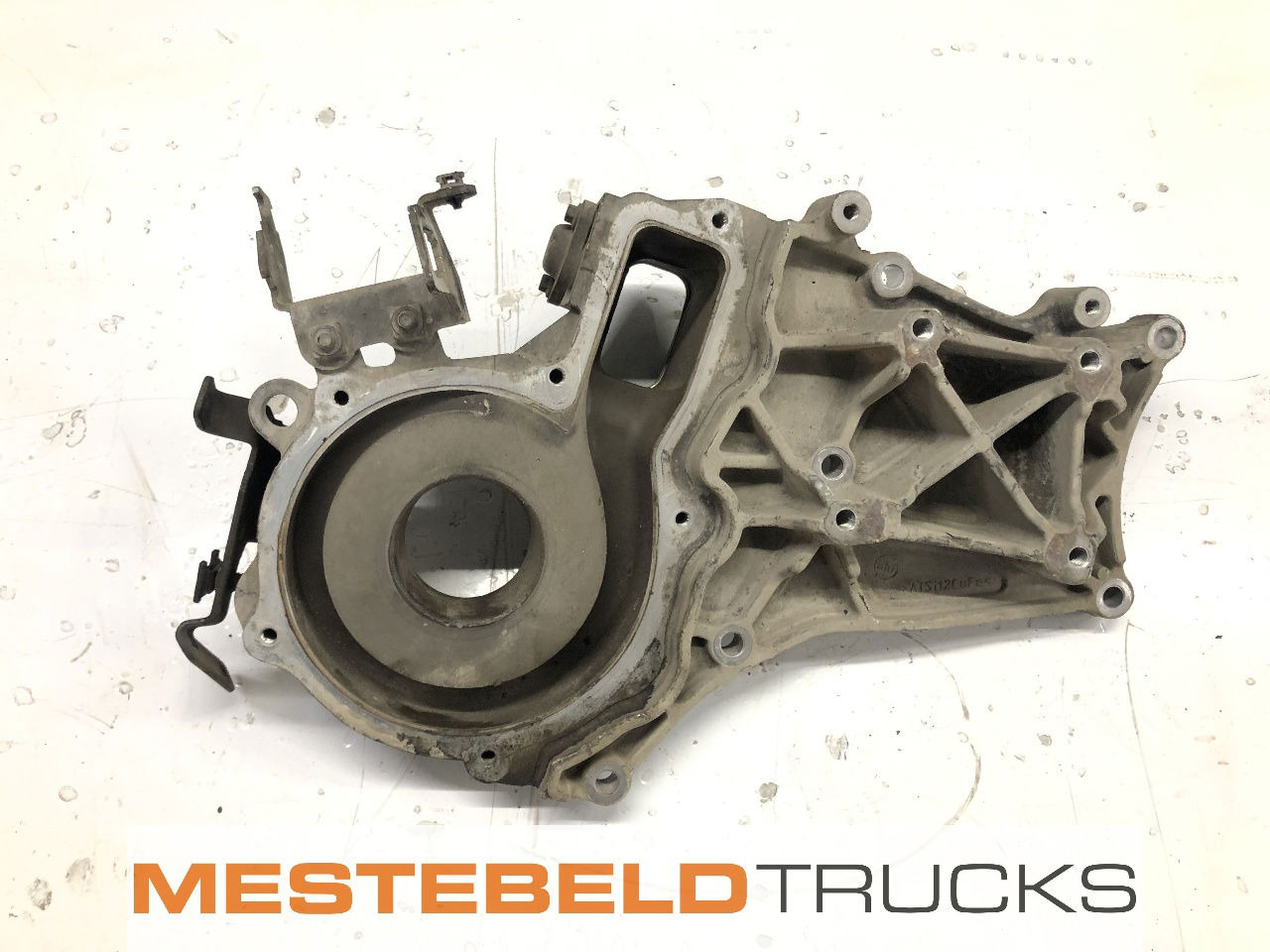 Renault Koelvloeistofpomphuis - Dzesēšanas sistēma - Kravas automašīna: foto 1 Renault Koelvloeistofpomphuis - Dzesēšanas sistēma - Kravas automašīna: foto 1