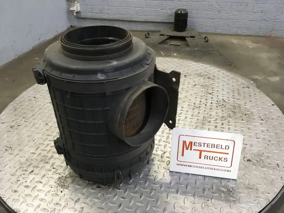 Renault Luchtfilter - Gaisa filtrs - Kravas automašīna: foto 1 Renault Luchtfilter - Gaisa filtrs - Kravas automašīna: foto 1