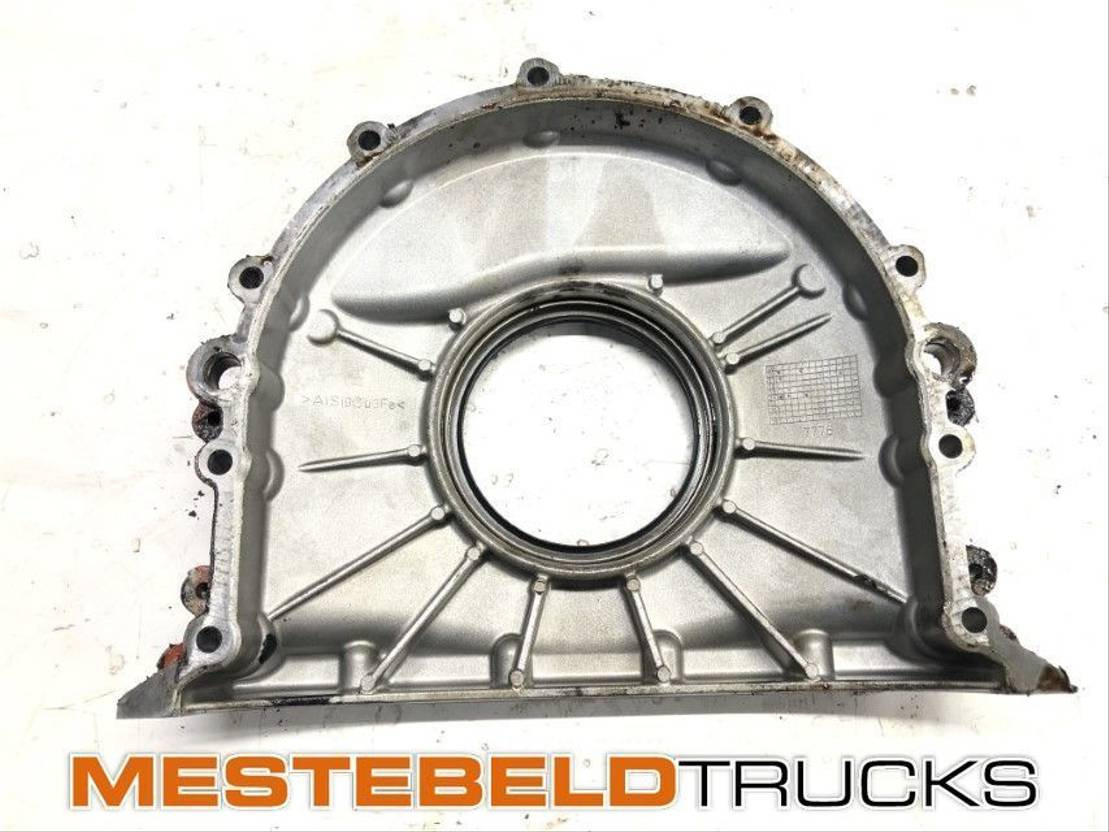 Scania Afdekking voor krukas - Dzinējs un rezerves daļas - Kravas automašīna: foto 2 Scania Afdekking voor krukas - Dzinējs un rezerves daļas - Kravas automašīna: foto 2