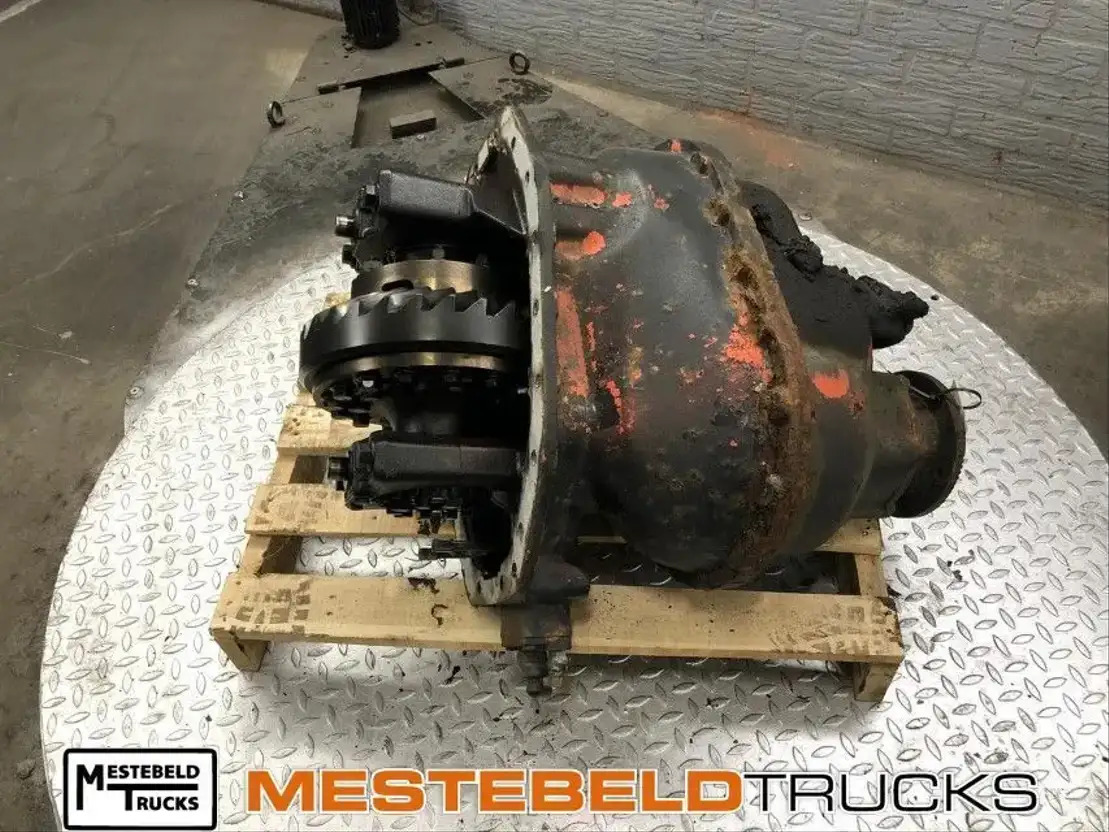 Scania Differentieel 1355 T 5,48 - Aizmugurējā ass - Kravas automašīna: foto 1 Scania Differentieel 1355 T 5,48 - Aizmugurējā ass - Kravas automašīna: foto 1