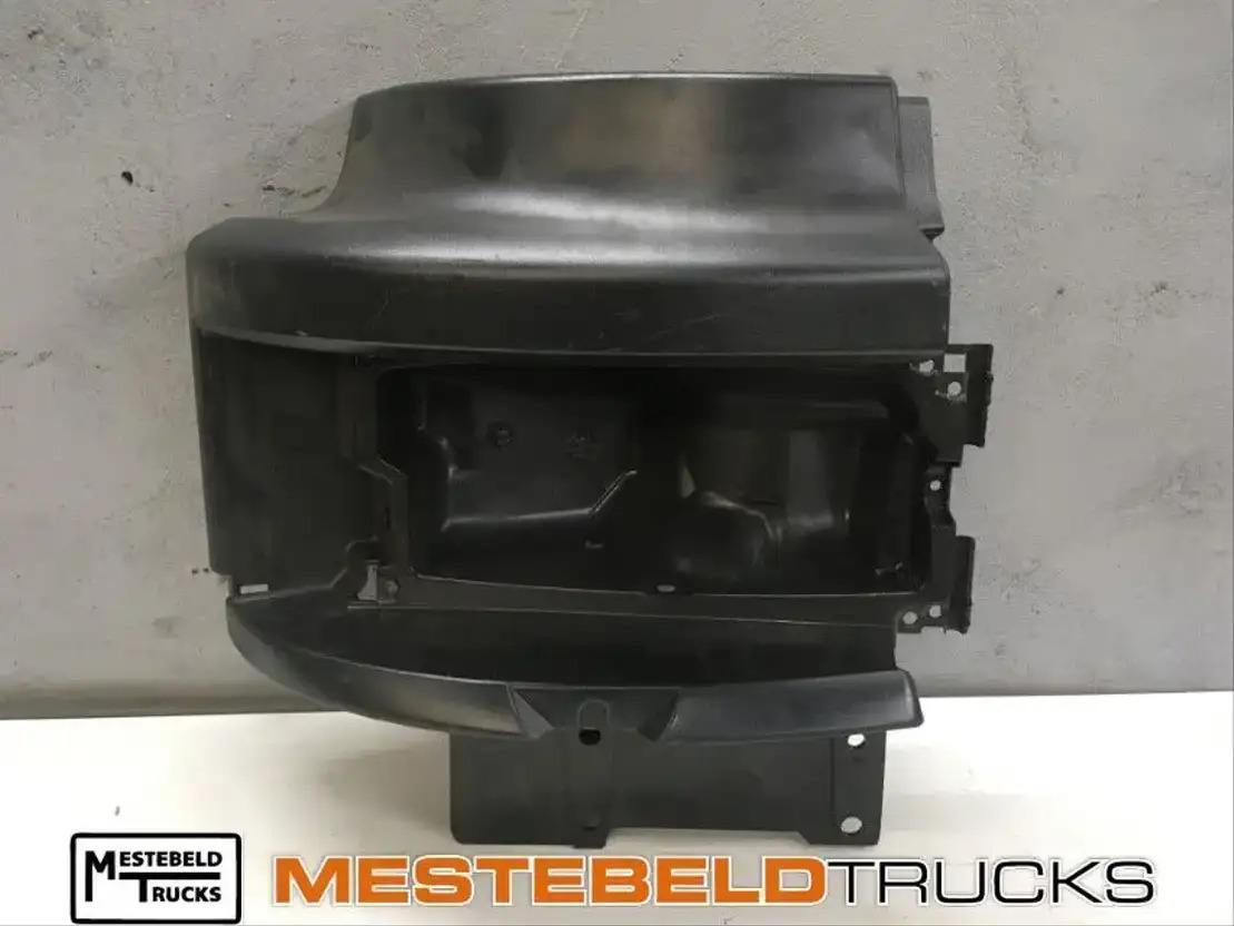 Scania Koplamphuis rechts - Kabīne un interjers - Kravas automašīna: foto 1 Scania Koplamphuis rechts - Kabīne un interjers - Kravas automašīna: foto 1