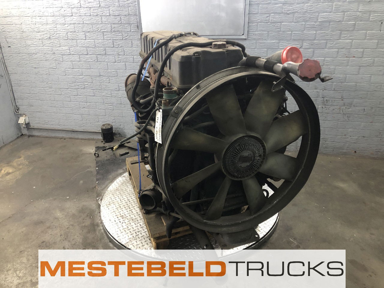 Volvo Motor D12C - Dzinējs - Kravas automašīna: foto 2 Volvo Motor D12C - Dzinējs - Kravas automašīna: foto 2