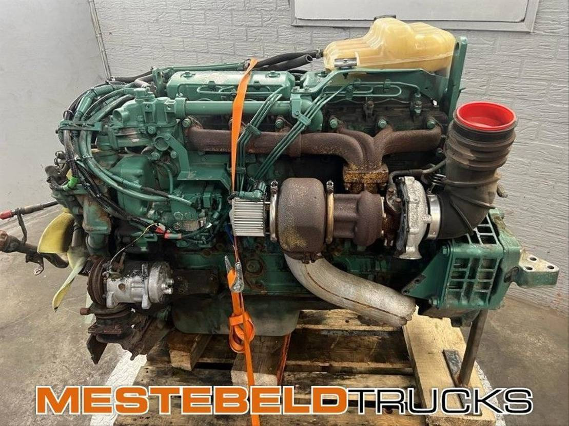 Volvo Motor D6B220 EC 99 - Dzinējs - Kravas automašīna: foto 2 Volvo Motor D6B220 EC 99 - Dzinējs - Kravas automašīna: foto 2