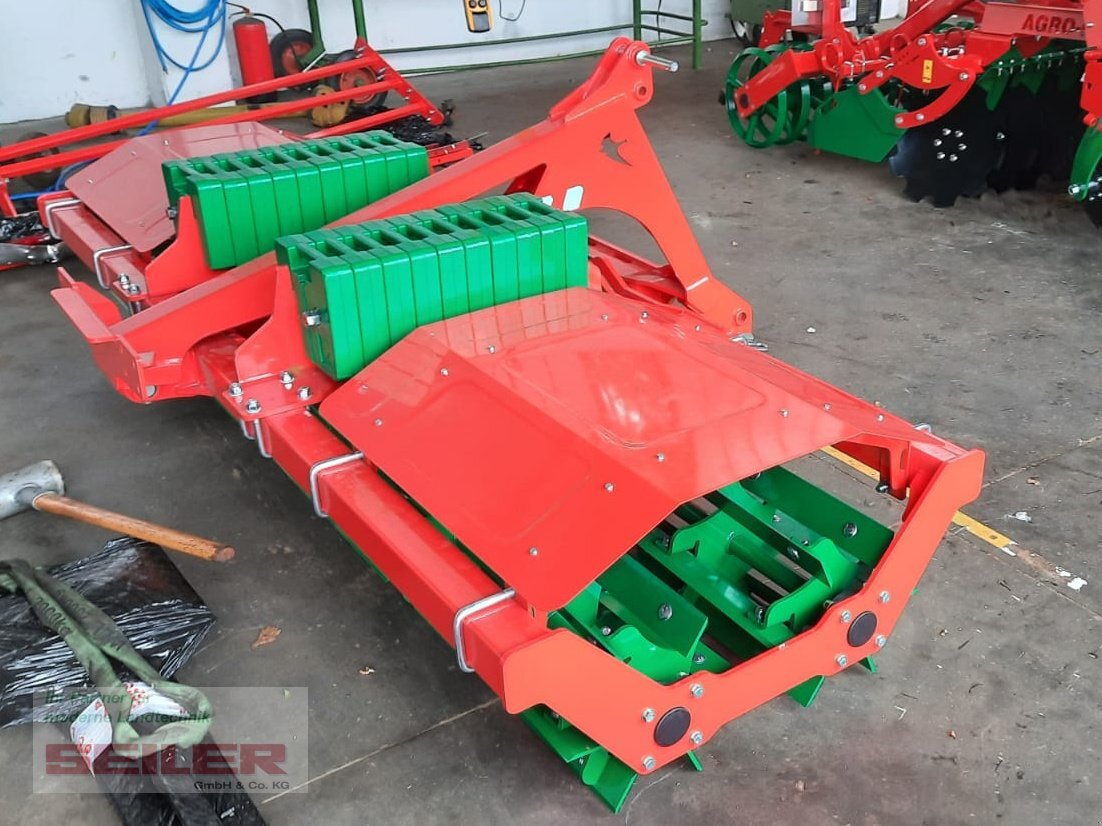 Agro-Masz Messerwalze Cutter 30 - Lauka veltnis: foto 3 Agro-Masz Messerwalze Cutter 30 - Lauka veltnis: foto 3