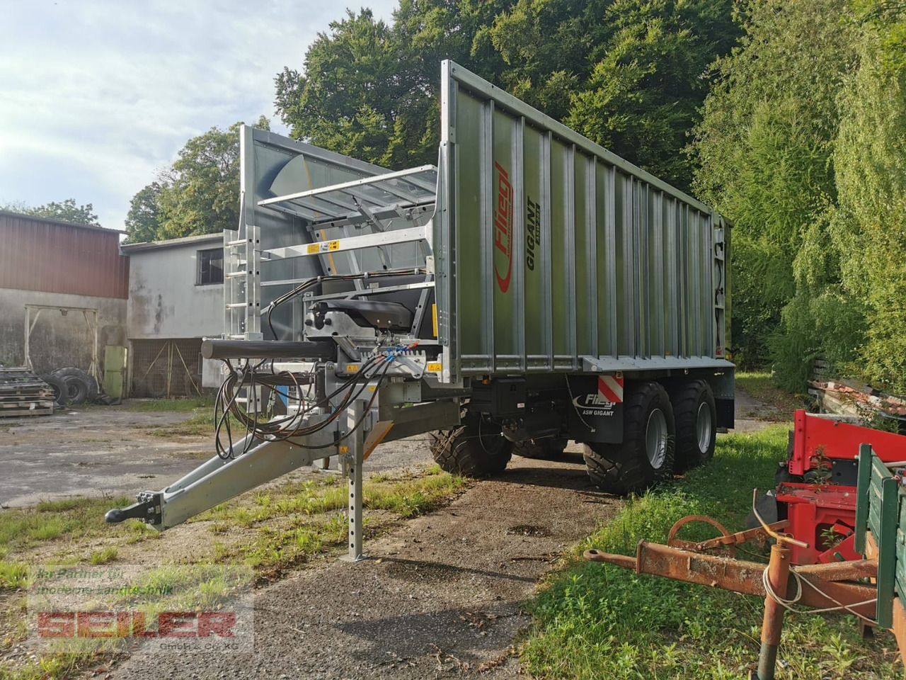 Fliegl ASW 281 GIGANT FOX 45m³ - Savācējpiekabe: foto 2 Fliegl ASW 281 GIGANT FOX 45m³ - Savācējpiekabe: foto 2