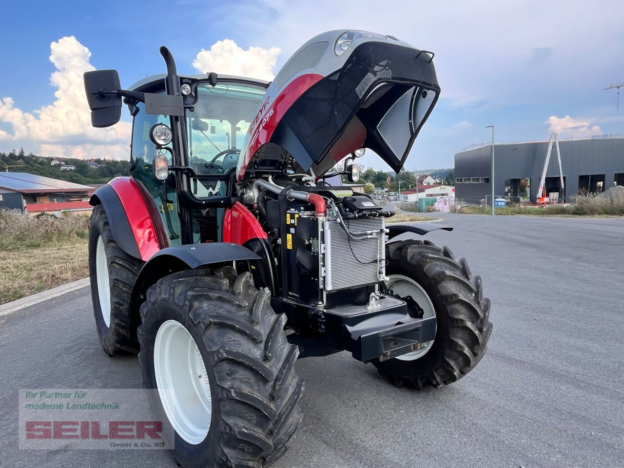Steyr Kompakt 4075 HILO - Traktors: foto 3 Steyr Kompakt 4075 HILO - Traktors: foto 3