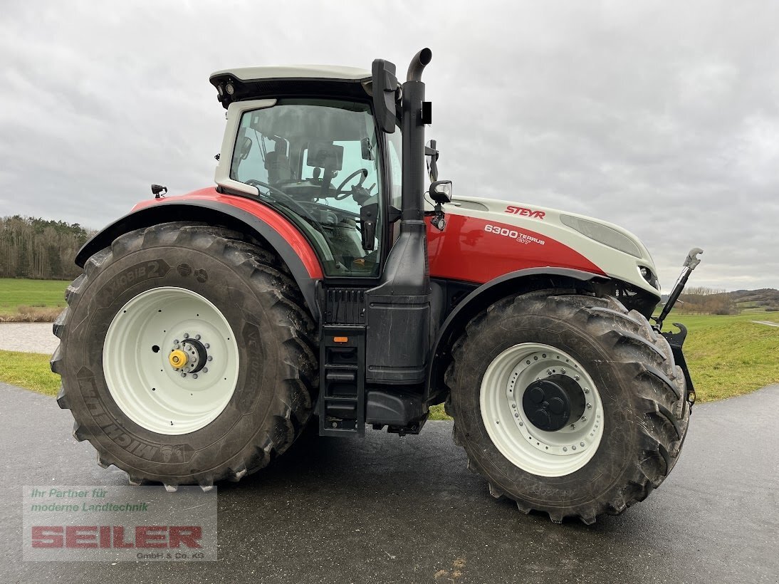 Steyr Terrus 6300 CVT - Traktors: foto 3 Steyr Terrus 6300 CVT - Traktors: foto 3