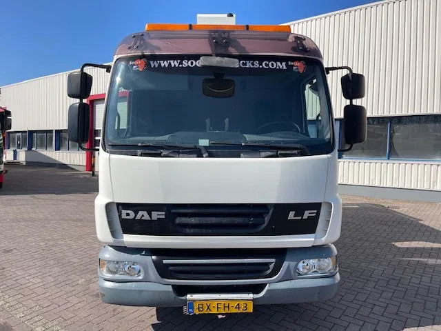 DAF LF 45.160 CUSTERS Hoogwerker 14,5 mtr / Skyworker 14,5mtr - Autopacēlājs: foto 2 DAF LF 45.160 CUSTERS Hoogwerker 14,5 mtr / Skyworker 14,5mtr - Autopacēlājs: foto 2