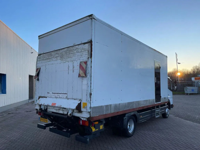 Mercedes-Benz Atego 818 EURO 3 Full Steel Manual Gear-box NL-Truck - Kravas automašīna ar slēgto virsbūvi: foto 3 Mercedes-Benz Atego 818 EURO 3 Full Steel Manual Gear-box NL-Truck - Kravas automašīna ar slēgto virsbūvi: foto 3