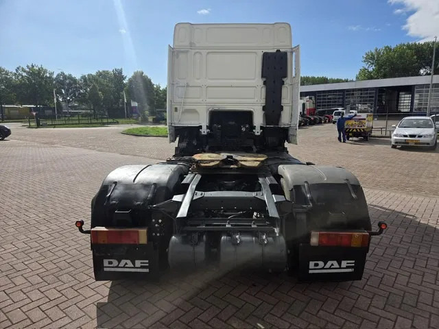 DAF XF 95.430 Manual gear Euro 3 - Vilcējs: foto 5 DAF XF 95.430 Manual gear Euro 3 - Vilcējs: foto 5