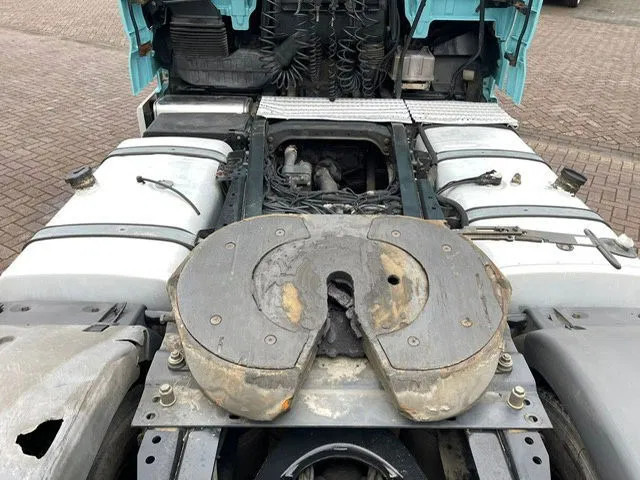 MAN TGX 18.480 Euro 5 Retarder 2-Tanks - Vilcējs: foto 5 MAN TGX 18.480 Euro 5 Retarder 2-Tanks - Vilcējs: foto 5