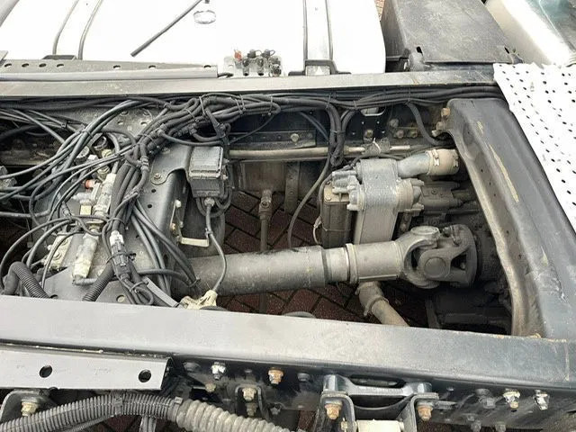 MAN TGX 18.480 Euro 5 Retarder 2-Tanks - Vilcējs: foto 3 MAN TGX 18.480 Euro 5 Retarder 2-Tanks - Vilcējs: foto 3