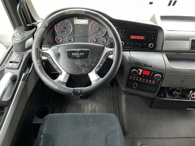 Vilcējs MAN TGX 18.480 Euro 5 Retarder 2-Tanks: foto 12