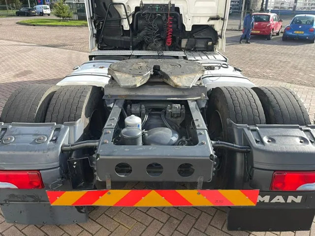 MAN TGX 18.480 Euro 6 Retarder 2 tanks - Vilcējs: foto 5 MAN TGX 18.480 Euro 6 Retarder 2 tanks - Vilcējs: foto 5