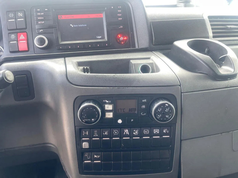 Vilcējs MAN TGX 18.560 Euro 6 Retarder 2Tank: foto 18 Vilcējs MAN TGX 18.560 Euro 6 Retarder 2Tank: foto 18