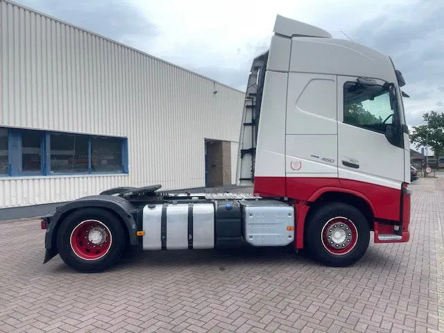 Volvo FH 13.460 2Tanks-NL~Truck-Parking Cool TUV - Vilcējs: foto 5 Volvo FH 13.460 2Tanks-NL~Truck-Parking Cool TUV - Vilcējs: foto 5