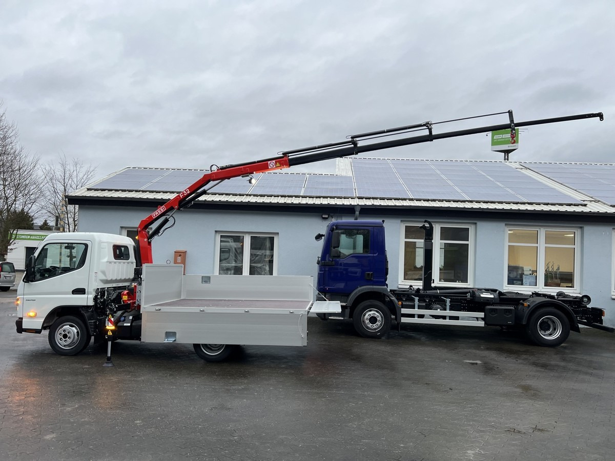 FUSO 3S15 Alu Pritsche 2.80m Ladekran Funk! - Automašīna ar kravas platformu: foto 3 FUSO 3S15 Alu Pritsche 2.80m Ladekran Funk! - Automašīna ar kravas platformu: foto 3