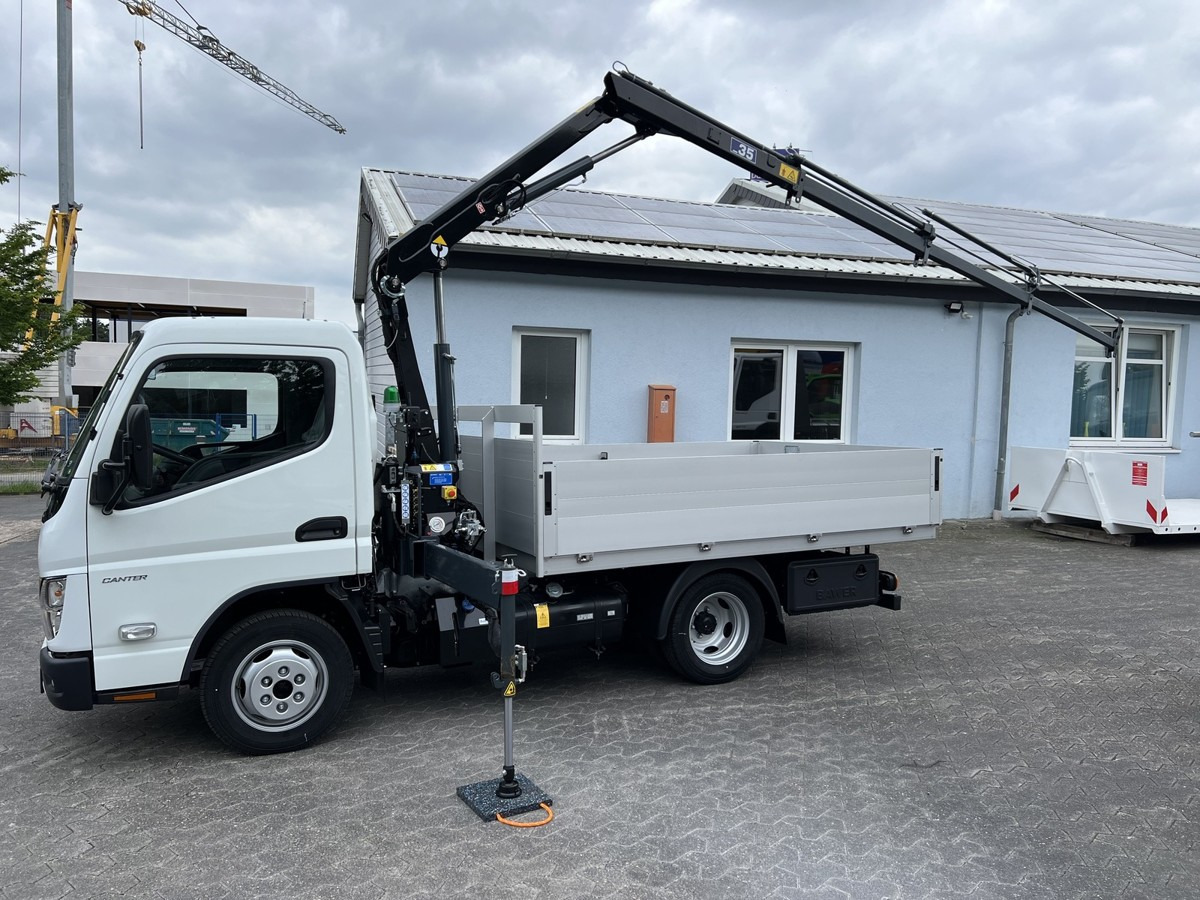 FUSO 3S15 Alu Pritsche 2.80m Ladekran - Automašīna ar kravas platformu: foto 2 FUSO 3S15 Alu Pritsche 2.80m Ladekran - Automašīna ar kravas platformu: foto 2