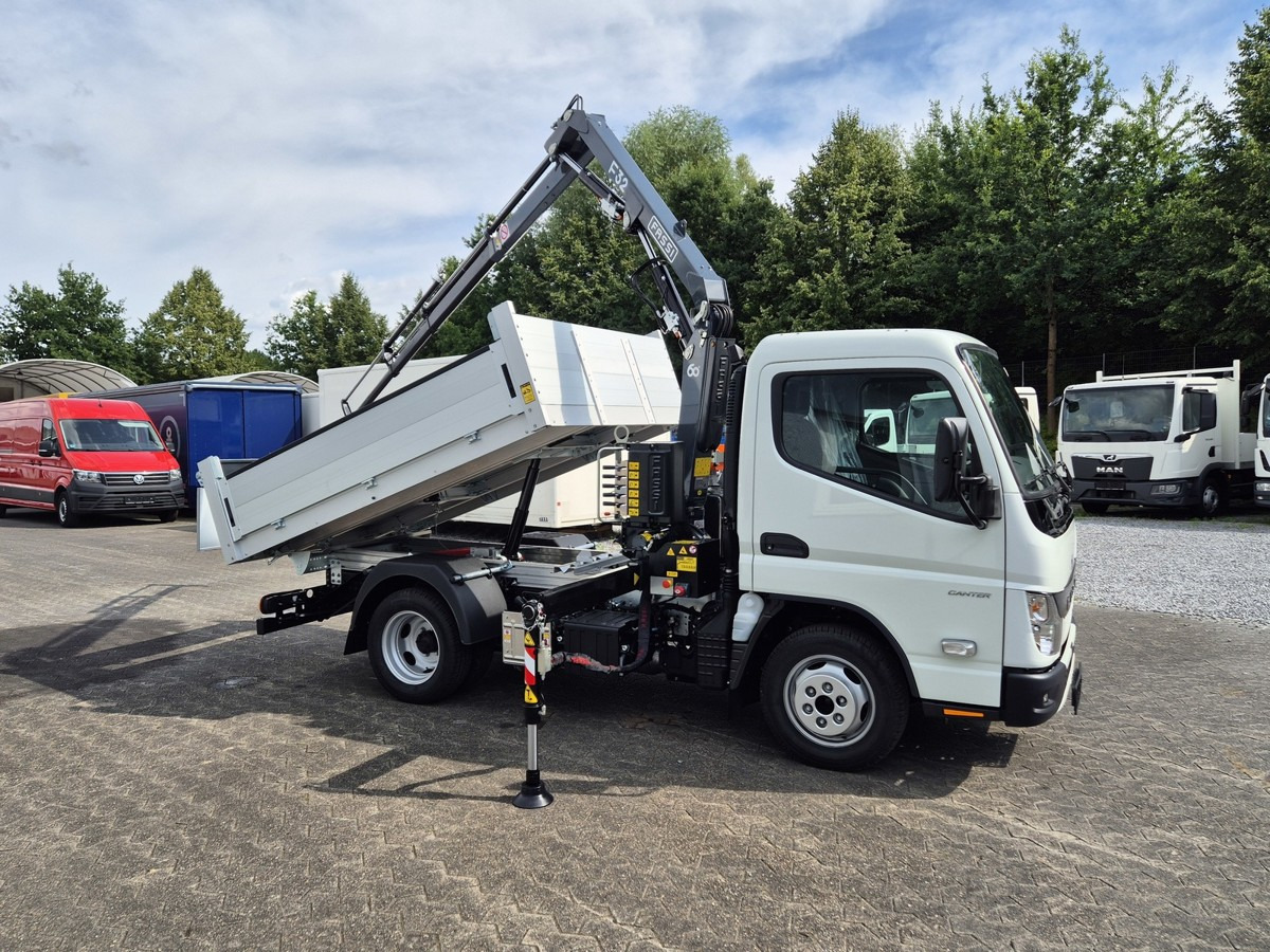 FUSO 3S15 Kipper mit Ladekran Funk 3x hydr. Kran - Komercauto pašizgāzējs: foto 3 FUSO 3S15 Kipper mit Ladekran Funk 3x hydr. Kran - Komercauto pašizgāzējs: foto 3